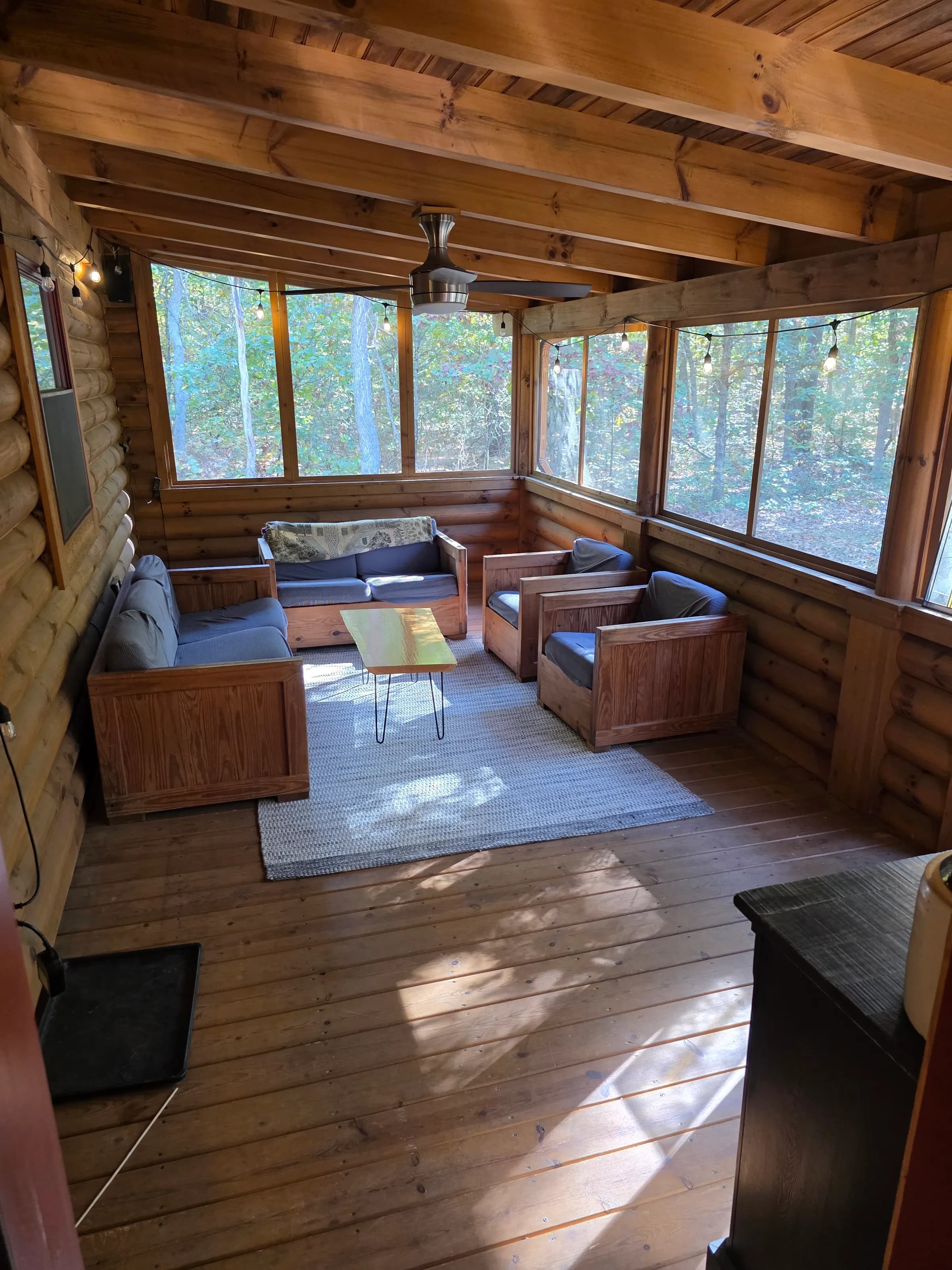Screened porch lounge